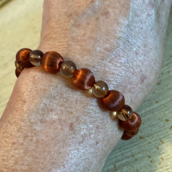 Vtg Threaded Bead Bracelet - Picture 3 of 3